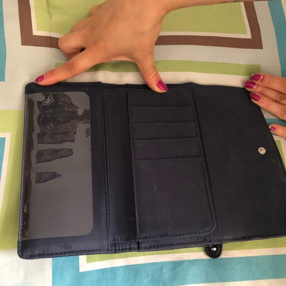 Tommy Hilfiger Wallet - Picture 5 of 5